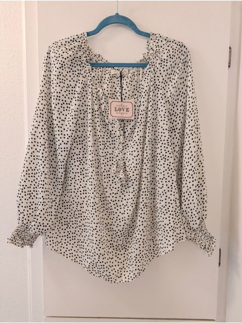 Max Studio Womens XL White & Black Heart-Print Long-Sleeve Blouse With Smocked C